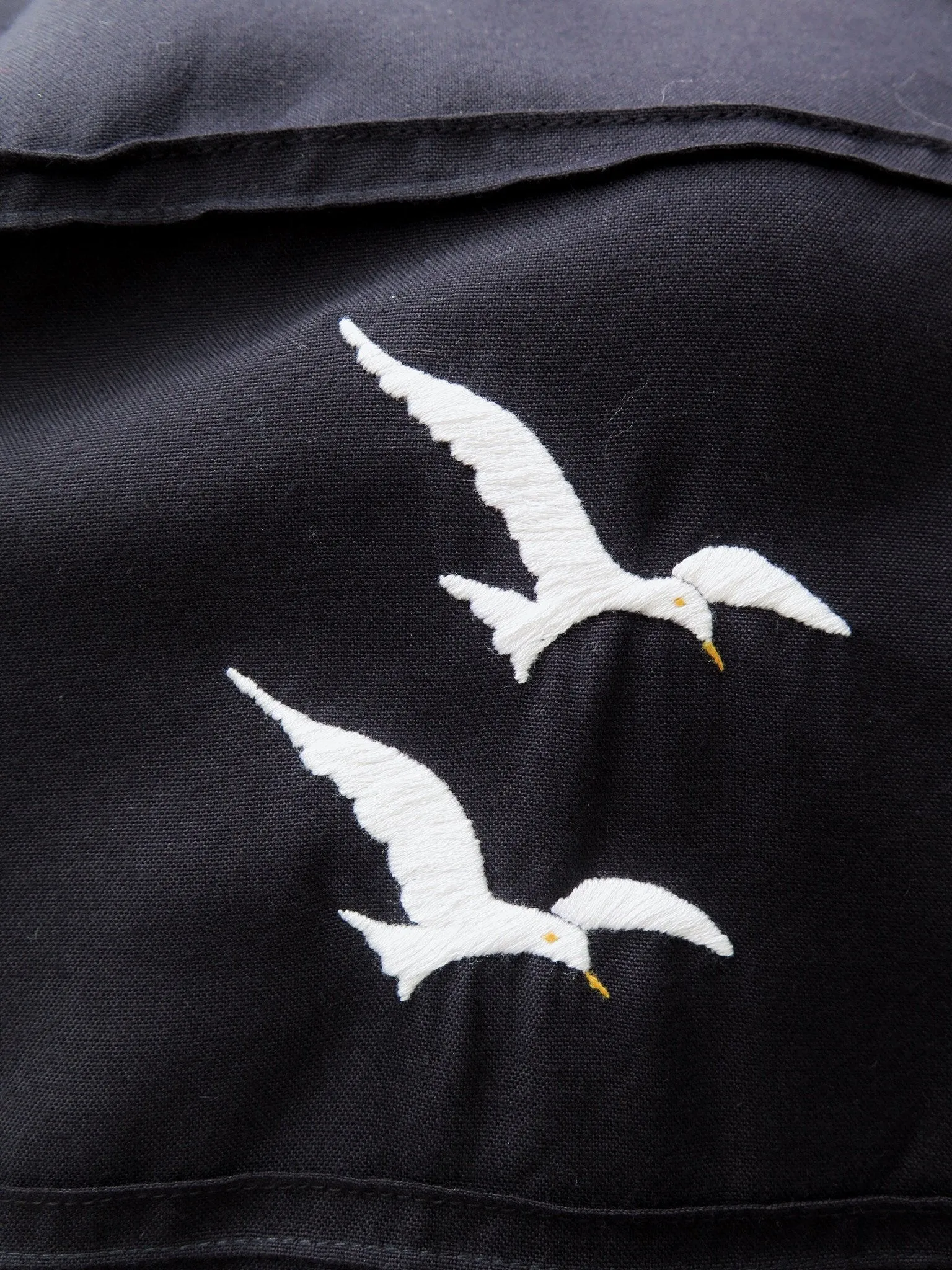 Bye Fly Gully | Vintage 1940s 1950s Embroidered seagull Black Kimono top Shirt Jacket
